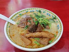-金杨拉面王小吃面馆·牛三宝面·红烧牛肉粉