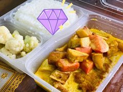 咖喱土豆猪扒饭-都城壹族快餐(第66分店)