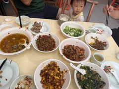 -笨罗卜浏阳菜馆(龙华鹏润达店)