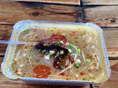-花儿姐与战哥的美食档