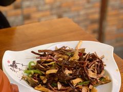 什锦山野菜-小厨子私房菜·云南美食店