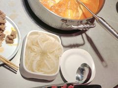 -宴全牛粤来越牛潮汕鲜牛肉火锅(海州万达广场店)
