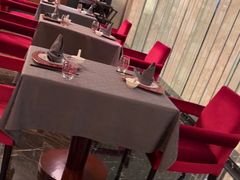 -粤尚腾香居中餐厅(首都机场希尔顿店)
