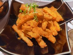 咸蛋黄焗薯条-桂满陇·手作小笼包&江南叫花鸡(中山公园店)