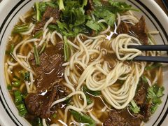 -小马牛肉面·牛骨熬制(南京博物院店)