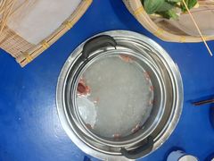 -马路边边串串香形象店(磐石路店)