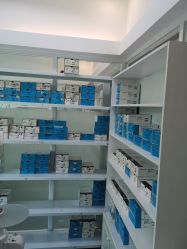 -瑞丽口腔·美学矫正中心