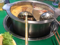 -巷子里头麻辣烫火锅串串(立秦广场店)