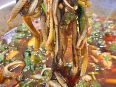 -乐山第一家临江鳝丝(茶坊路店)