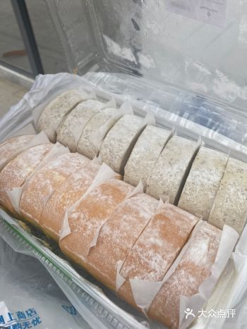 山姆瑞士卷太好吃啦！ 每次想都想买 但都因为太多了吃