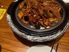 -泉畔人家·老济南经典鲁菜(大明湖店)