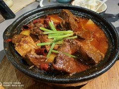 土豆煨牛肉（红汤）-陶德砂锅(蜀汉路店)