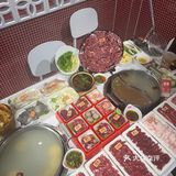 潮州牛肉火锅，牛肉嫩到筷子夹不住啦~