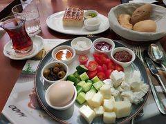 -MADO冰淇淋咖啡馆(淘金店)