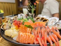 -枝魯枝魯自助料理