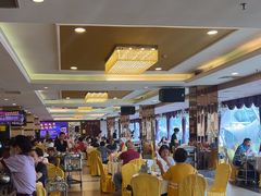 -御满江海鲜酒家(洛溪新城店)
