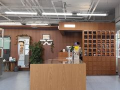 -无奔眼镜·蔡司·依视路授权店(马家堡店)