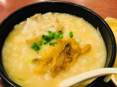 -皇城坝小吃(科华成都王府井购物中心店)