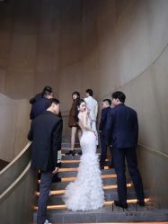 -南京宝娜嫁衣婚纱礼服馆(中央路店)