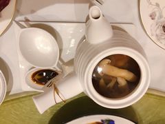 -尚一汤 广东炖汤(金桥国际店)