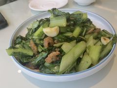油渣小白菜-八珍饺子·烤鸭·家常菜