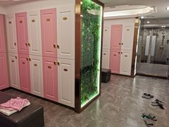 -康乃馨保健中心(第十一分店)
