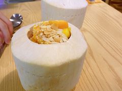 招牌青椰子冻加芒果-广德记·椰子冻手制甜品(福田总店)