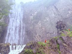 -刘伯温故里景区百丈漈