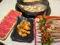 -钢管厂五区小郡肝串串香火锅(梅川路店)