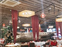 大堂-大树头森林餐厅(番禺广场店)