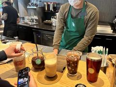 -星巴克臻选(华堂·新辰汇店)