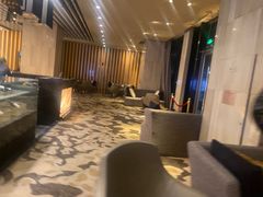 -天津梅江中心皇冠假日酒店