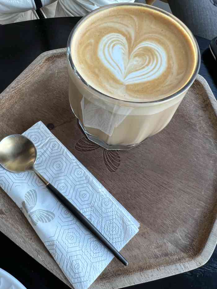 lavida coffee 唯地咖啡(唐岛湾店)-"早就知这家店,一直没去,一直以为