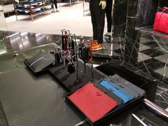 -PRADA普拉达(德基广场店)