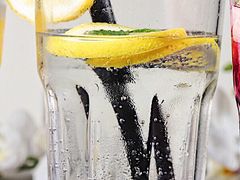 -黄氏许牛奶甜品餐厅(裕华万达店)