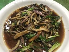 -巫记鸡饭店