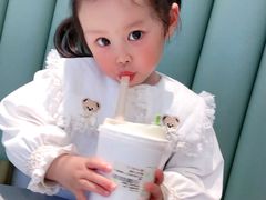 -奈雪的茶(亨特国际广场店)