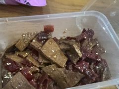 -叼叼姐手撕烤兔·兔头(十八梯店)