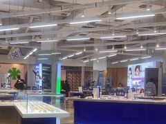 -优购镜仓(黄岛吾悦店)