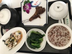-爱月坊产后护理中心(万达店)