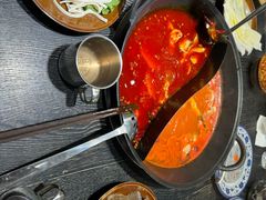 -冯校长老火锅(中联广场店)
