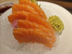 三文鱼中腹-筱田の食堂·izakaya(淮海中路店)