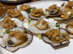 -东来菜馆•手抓海鲜家常菜•海鲜锅贴(鸽子窝店)