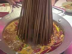 -钢管厂五区小郡肝串串香(奥克斯广场锦城万达店)