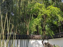-汇龙潭