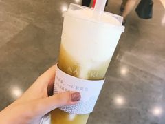 -奈雪的茶(市百一店)