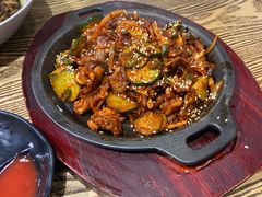 炭烤月牙骨-吴草鸡爪오초닭발韩食堂(融恒盈嘉中心店)