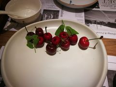 樱桃鹅肝-小大董·烤鸭(凤凰汇店)