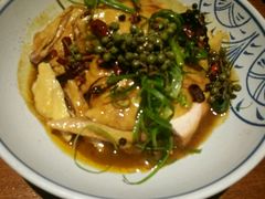 -云海肴·汽锅鸡·云南菜(天山百盛优客店)