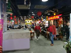 大堂-食上东新街美食街区(民乐新都会店)